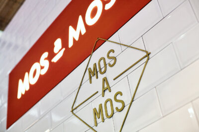 Mos a Mos